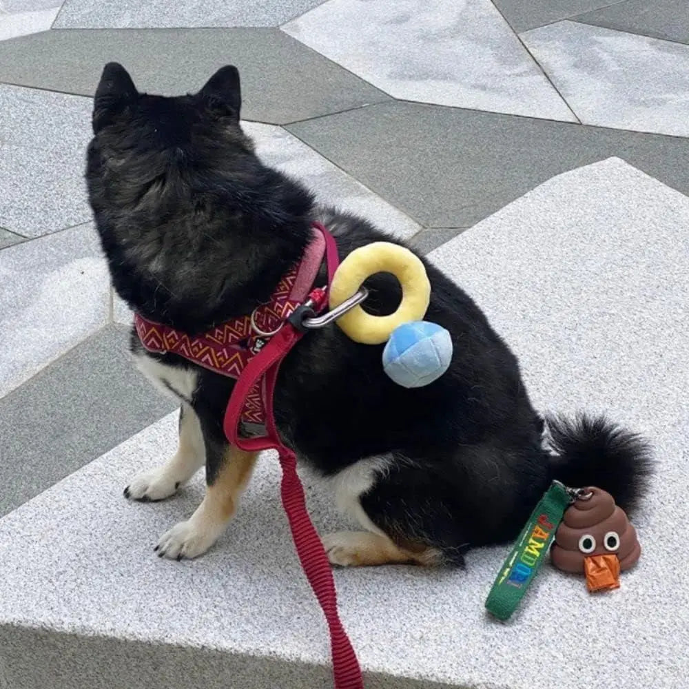 Squeaky Diamond Ring Plush Toy For Dogs